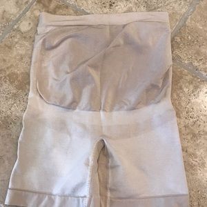 Maternity shape wear